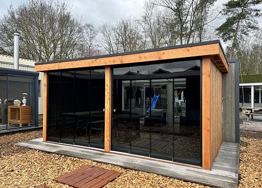 DHZ aanbouw platdak 3.5m diep douglas