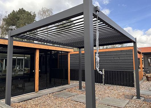 Aluminium Pergola lamellendak vrijstaand 360x720 cm handbediend